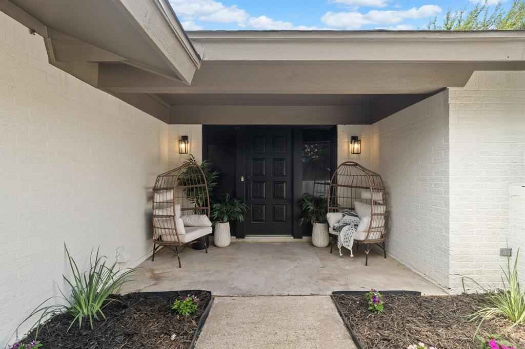 1532 Canyon Creek Dr W  