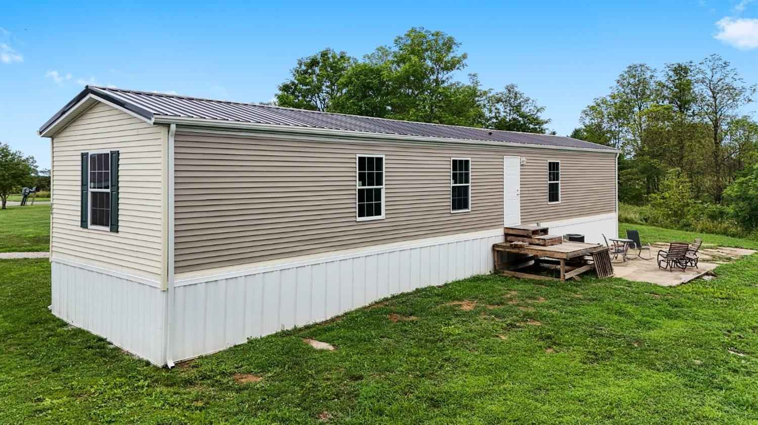 4343 E Pleasant Rdg Rd  