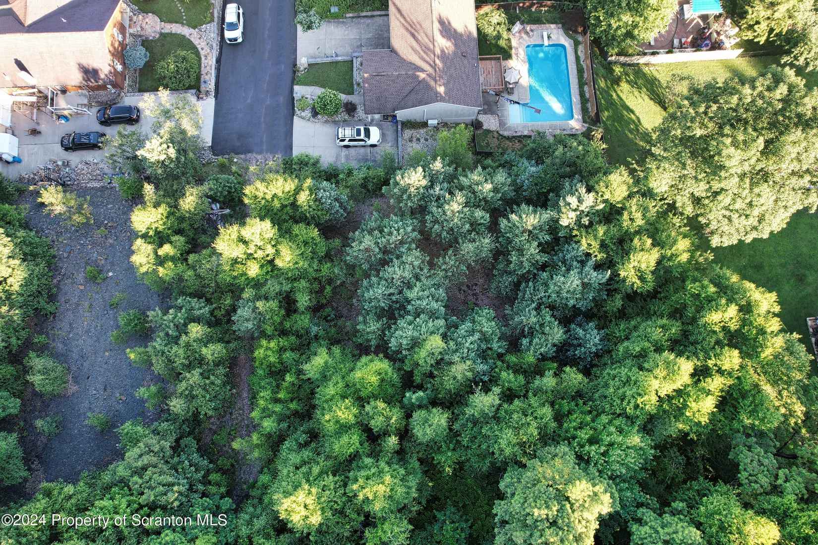 28 Sonny Dr  