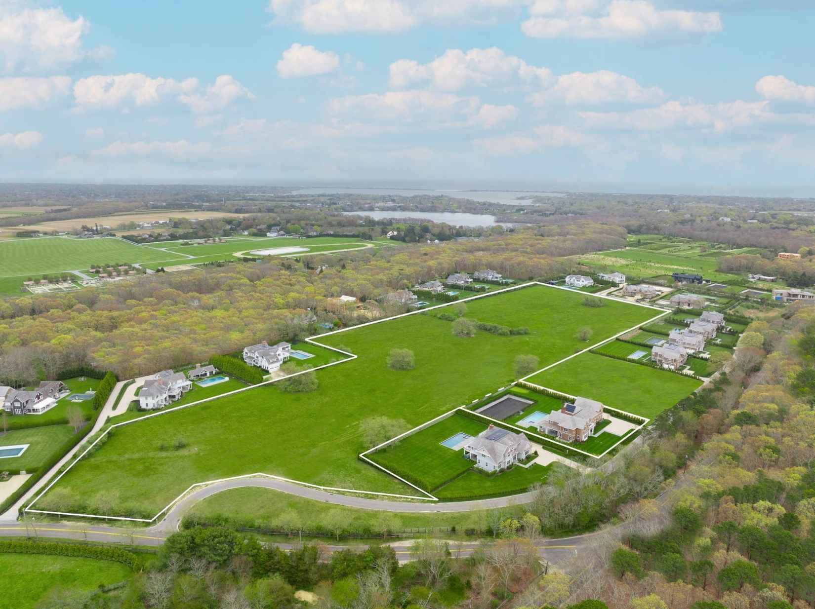 454 460 Seven Ponds Towd Rd  