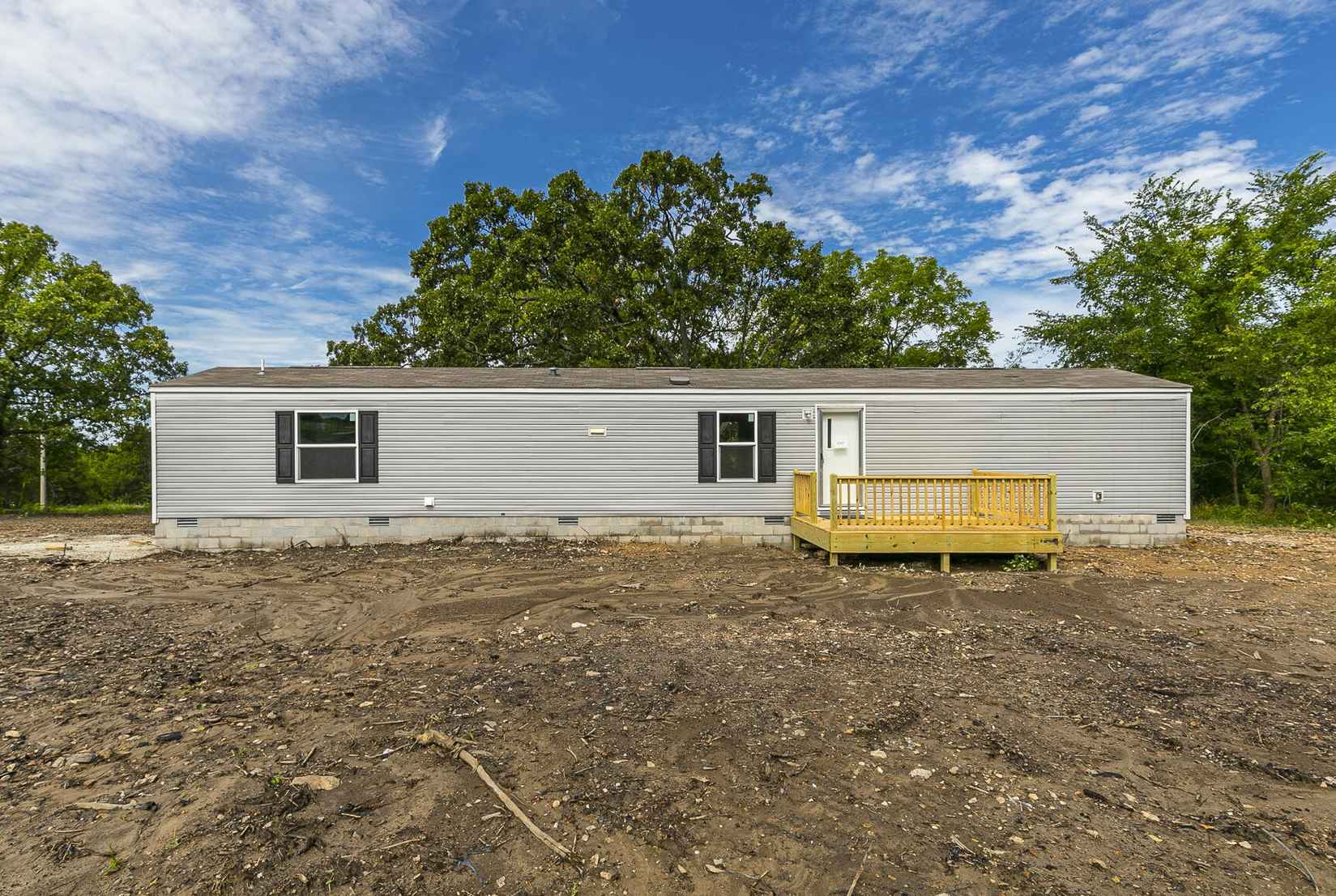 2297 Hwy 215  