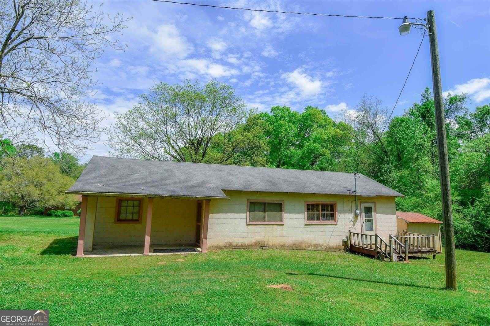 75 Cresent Dr  
