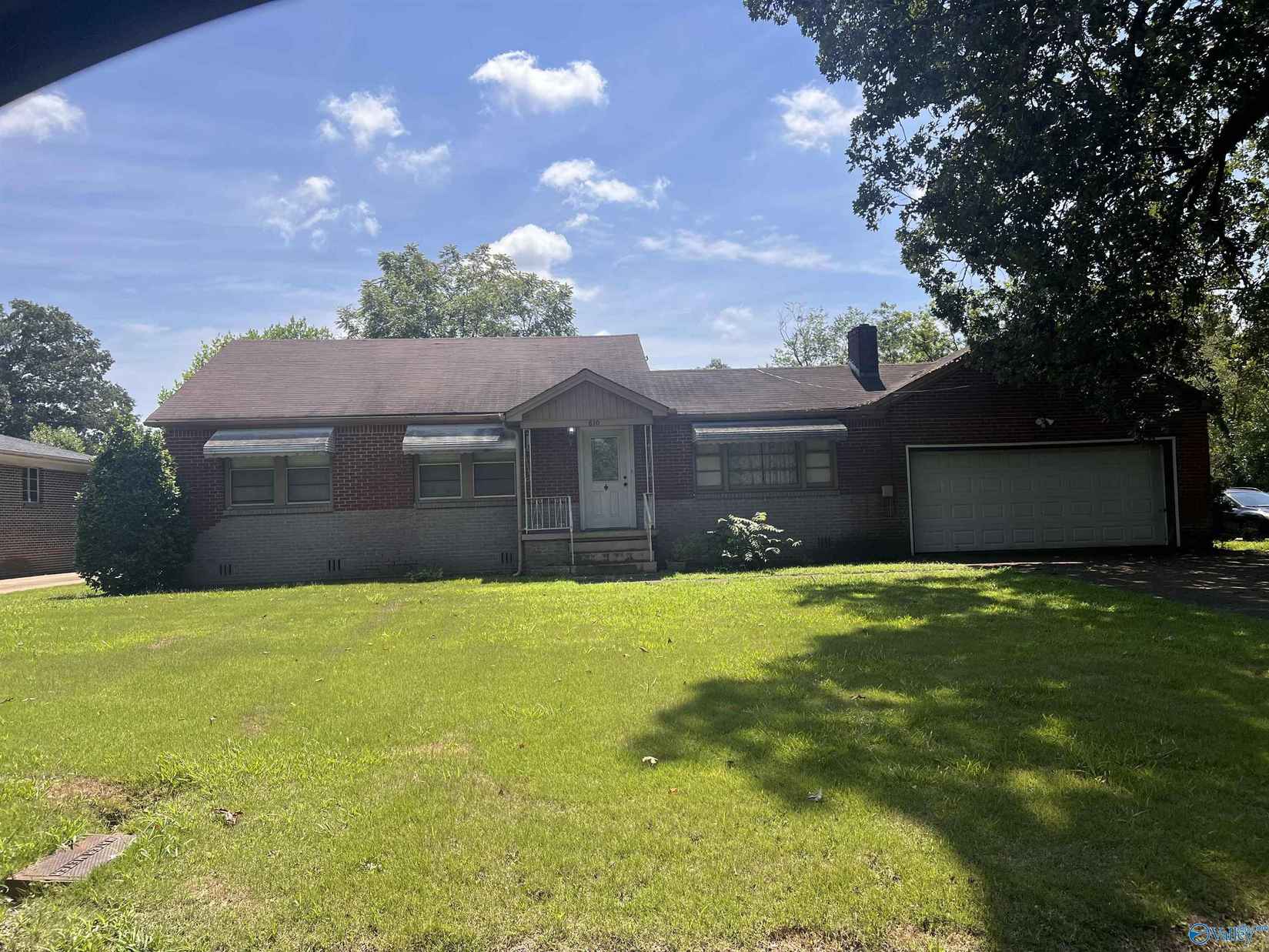 810 Padenreich Ave  