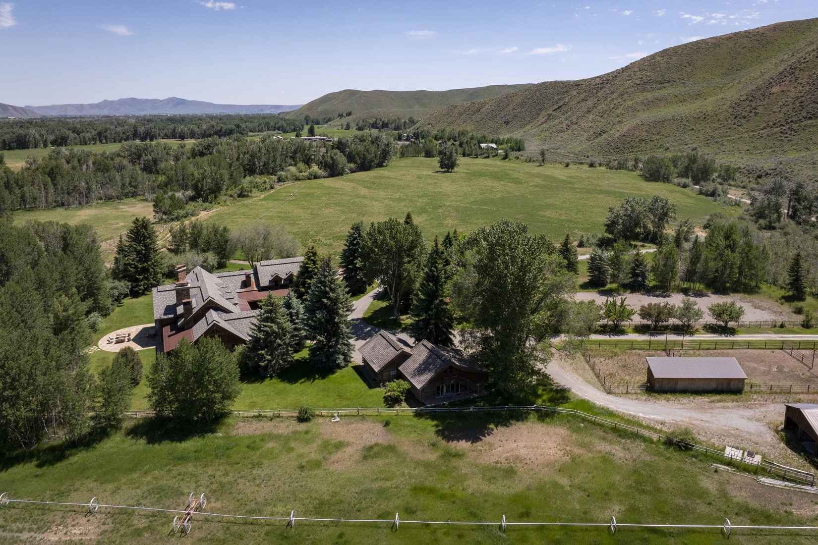 40 Fox Hollow Gulch Rd  