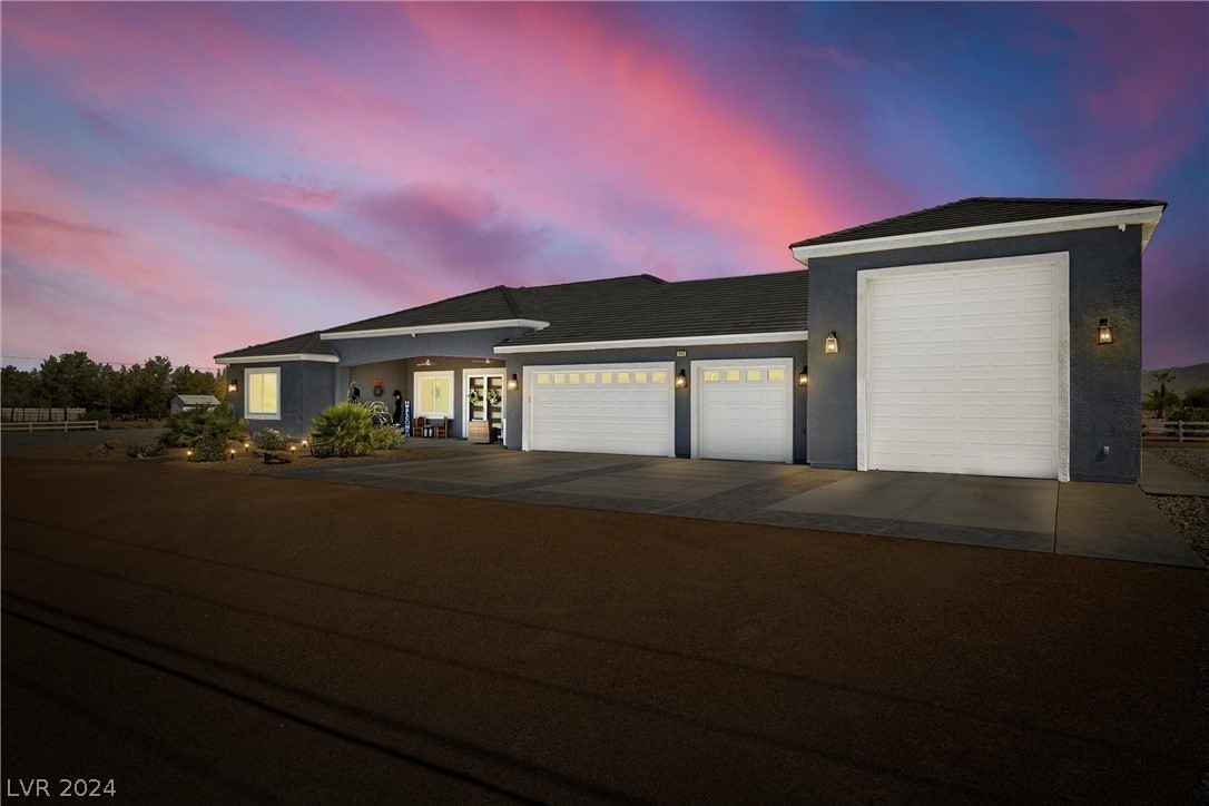 1440 E Gamebird Rd  