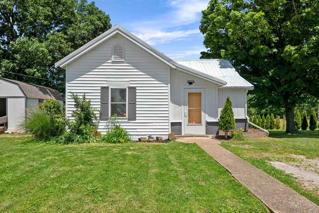 270 Peterson Ave  