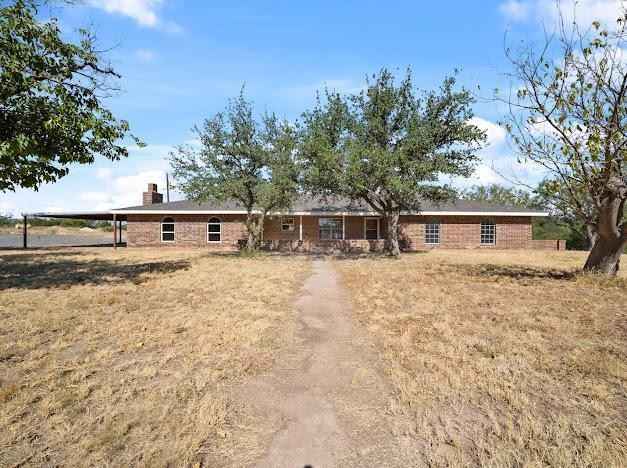 1503 N FM 700  