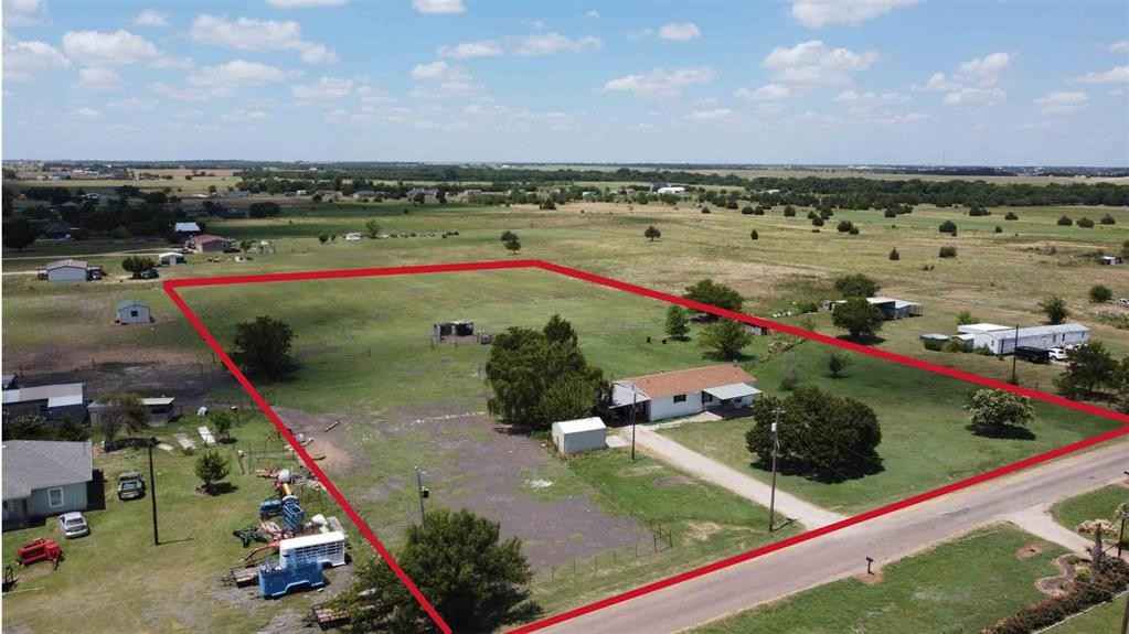 622 W Pecan Tree Rd  