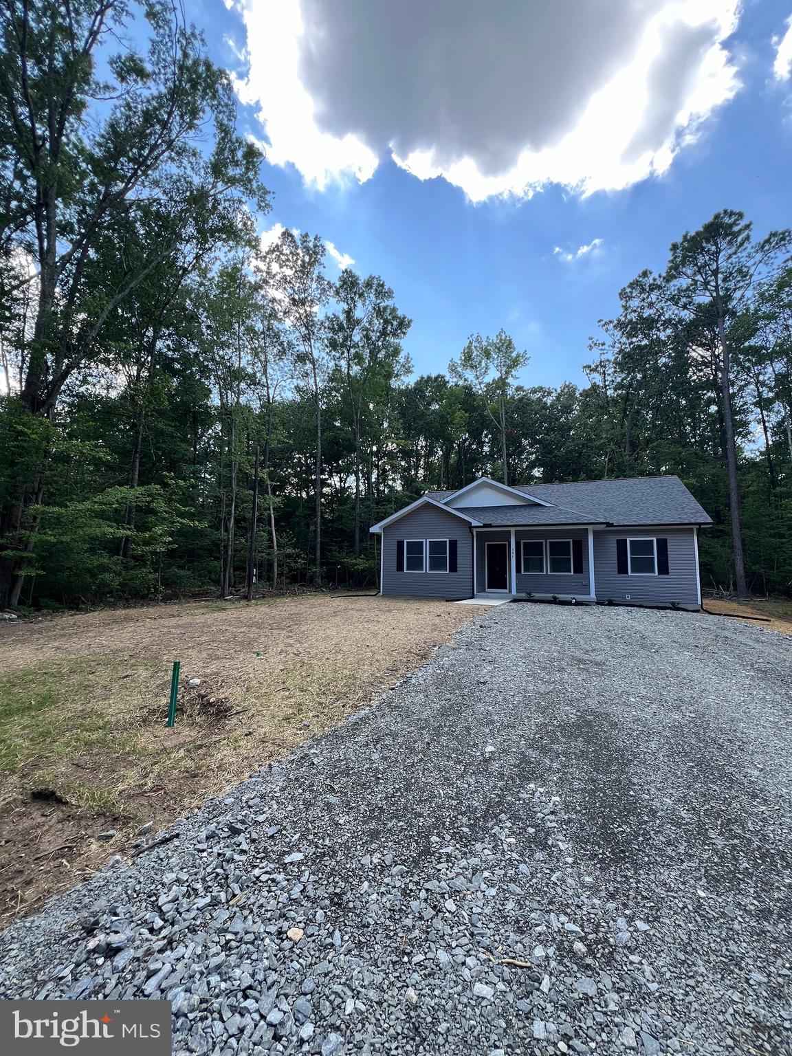 587 Forest Grv Rd  
