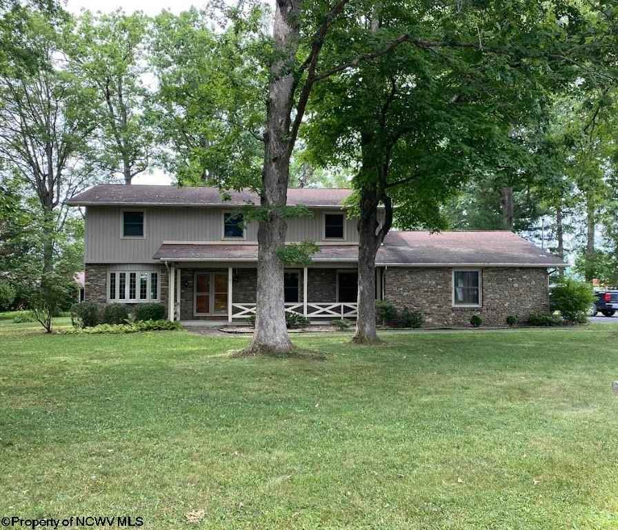 104 Westview Dr  