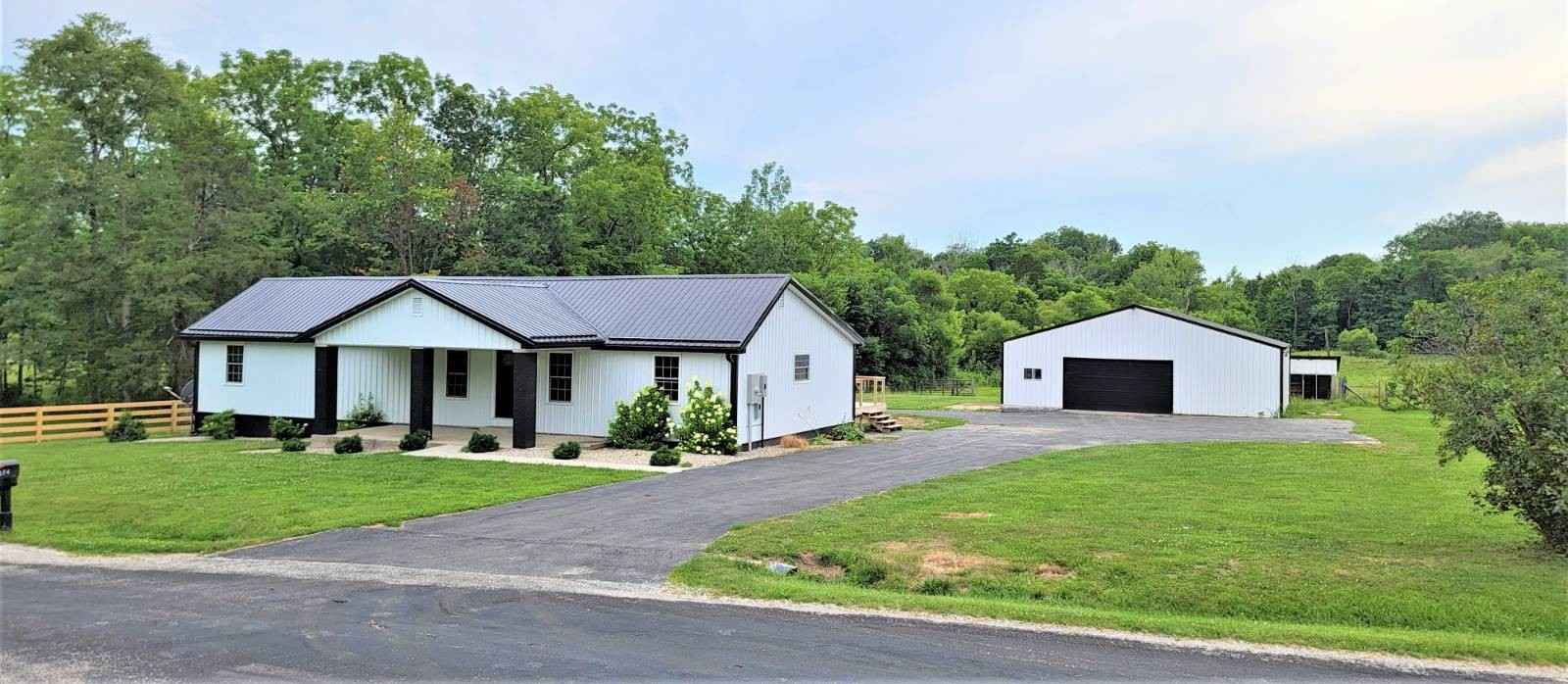 7674 S County Rd 300 W  