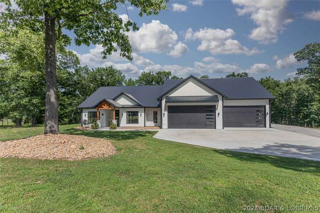 26112 Georgetown Ave  