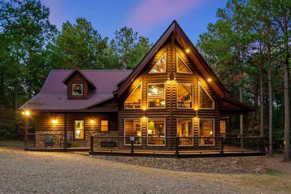 565 Sugar Pine Loop  