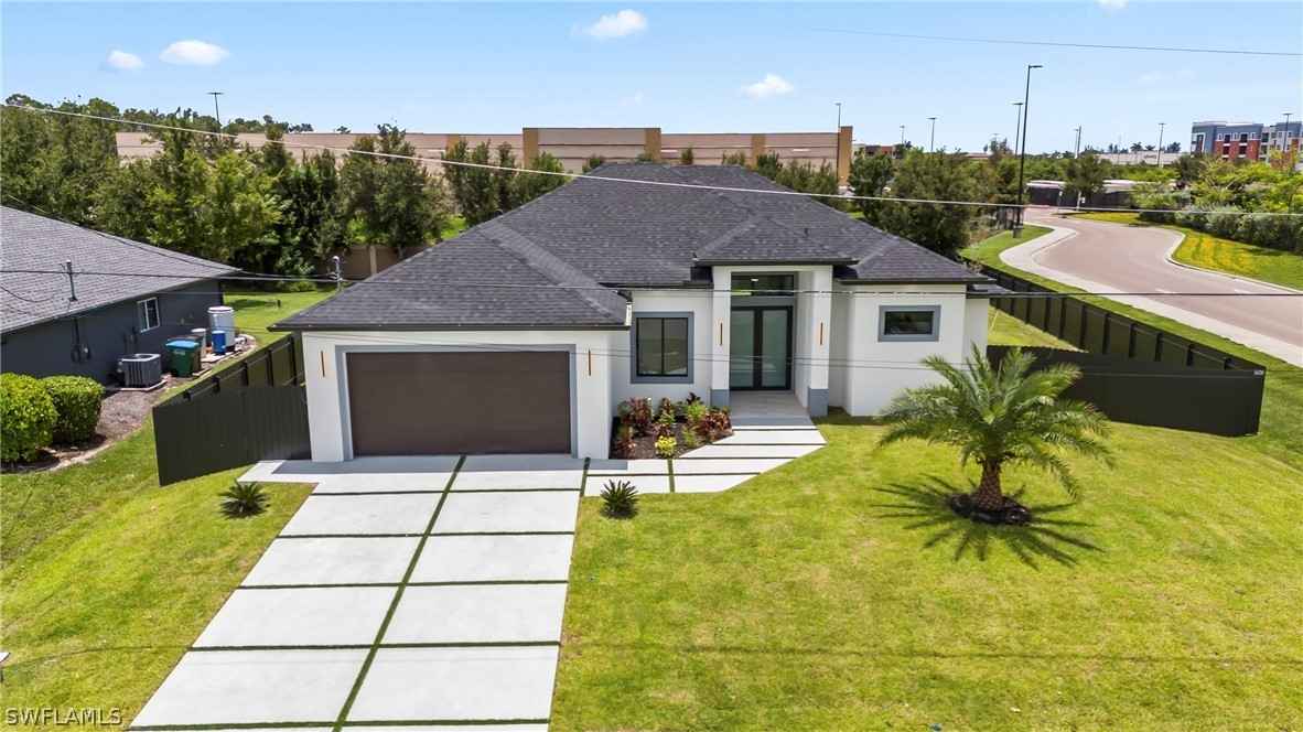 324 NW 1st St  