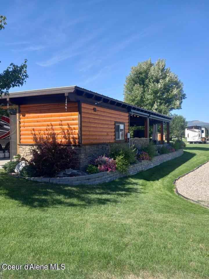 32 Bogie Ln  