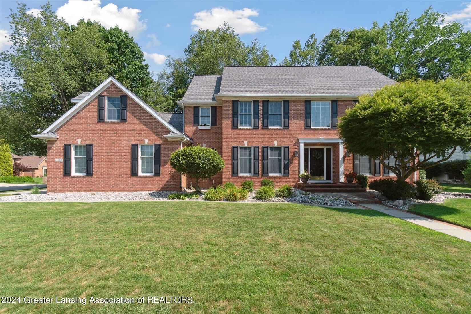 1003 Sandhill Dr  