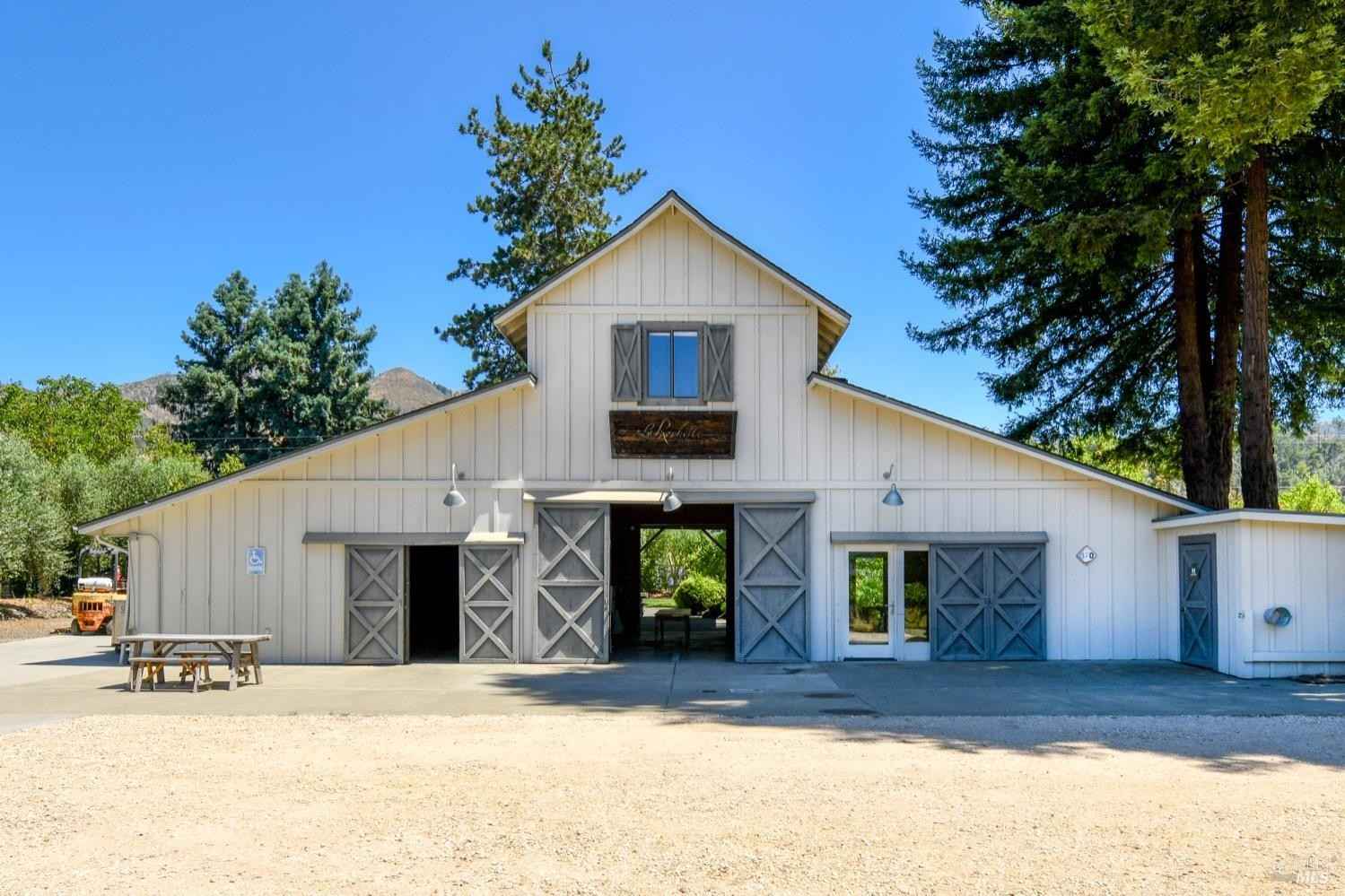 255 Adobe Cyn Rd  