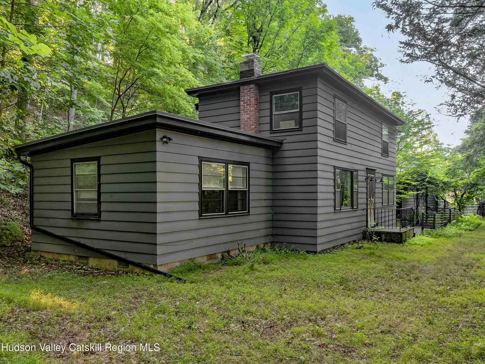 7 Striebel Rd  