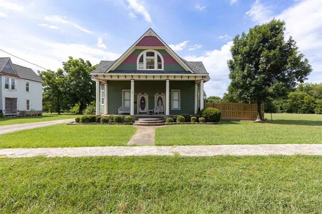 404 E Main St  