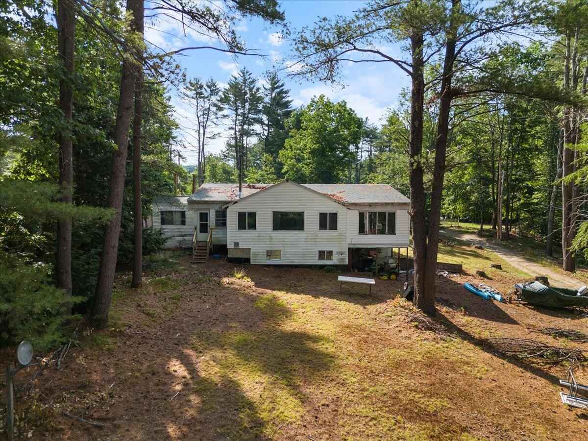 11 APACHE LN  