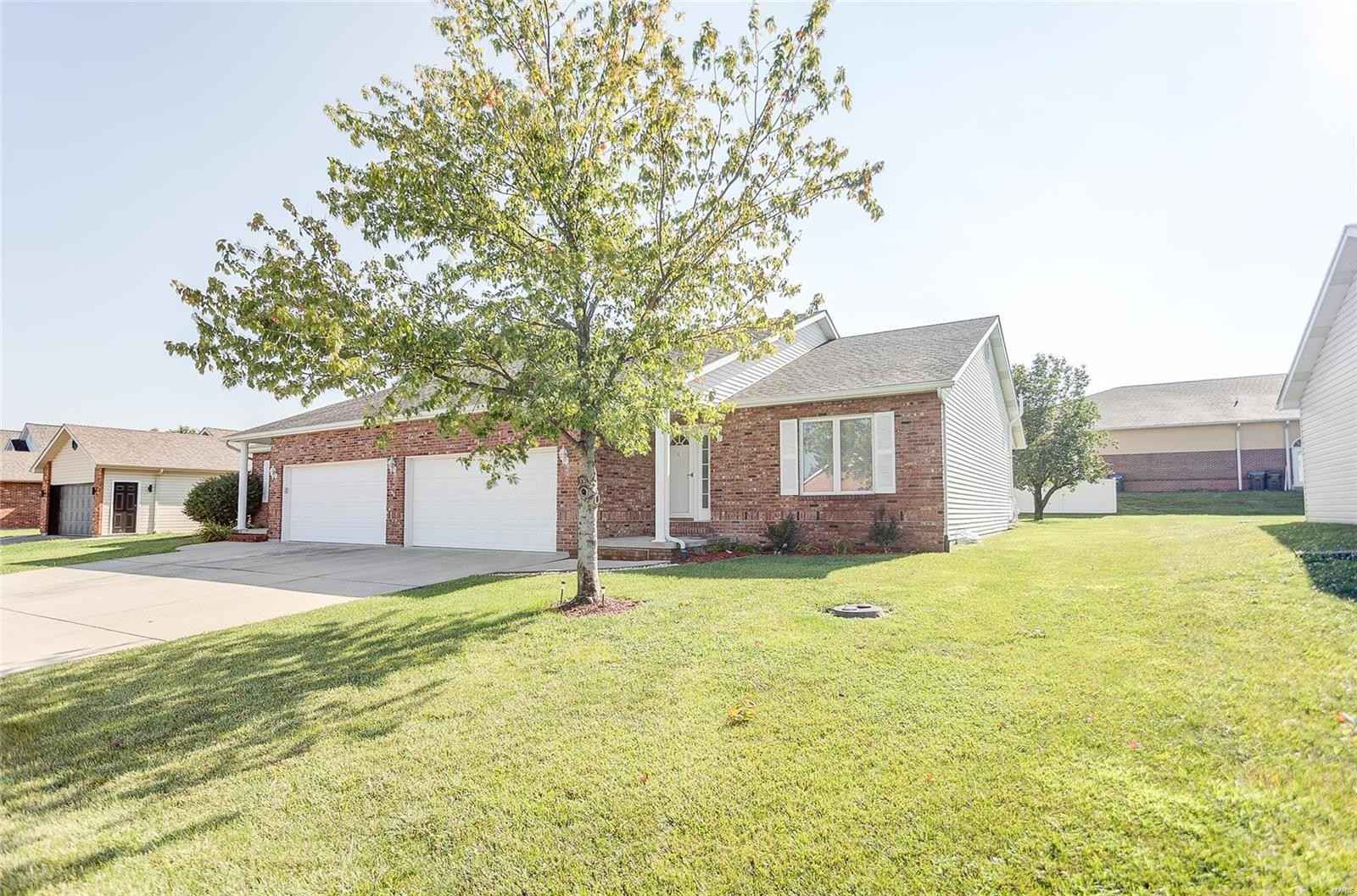 1318 Rachael Ln  
