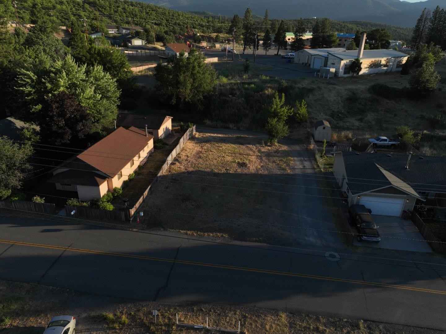 563 Shasta AVE  