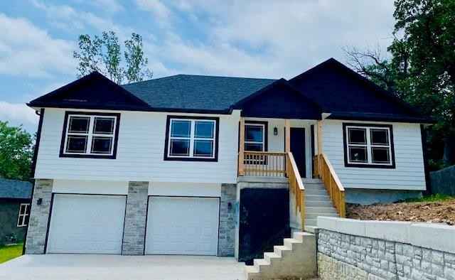 1219 SW Graystone Dr  