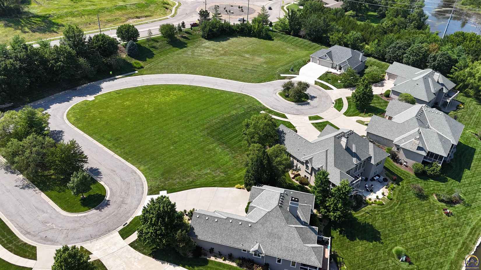 Lot 2 SW Stoneylake DR  
