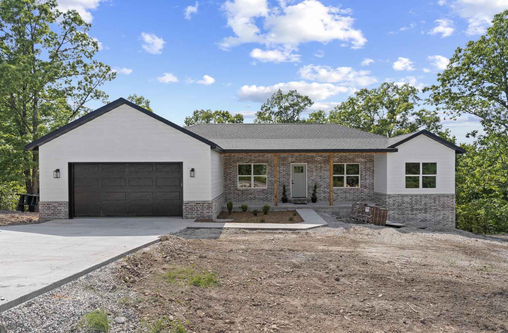 259 Northpoint Ct  
