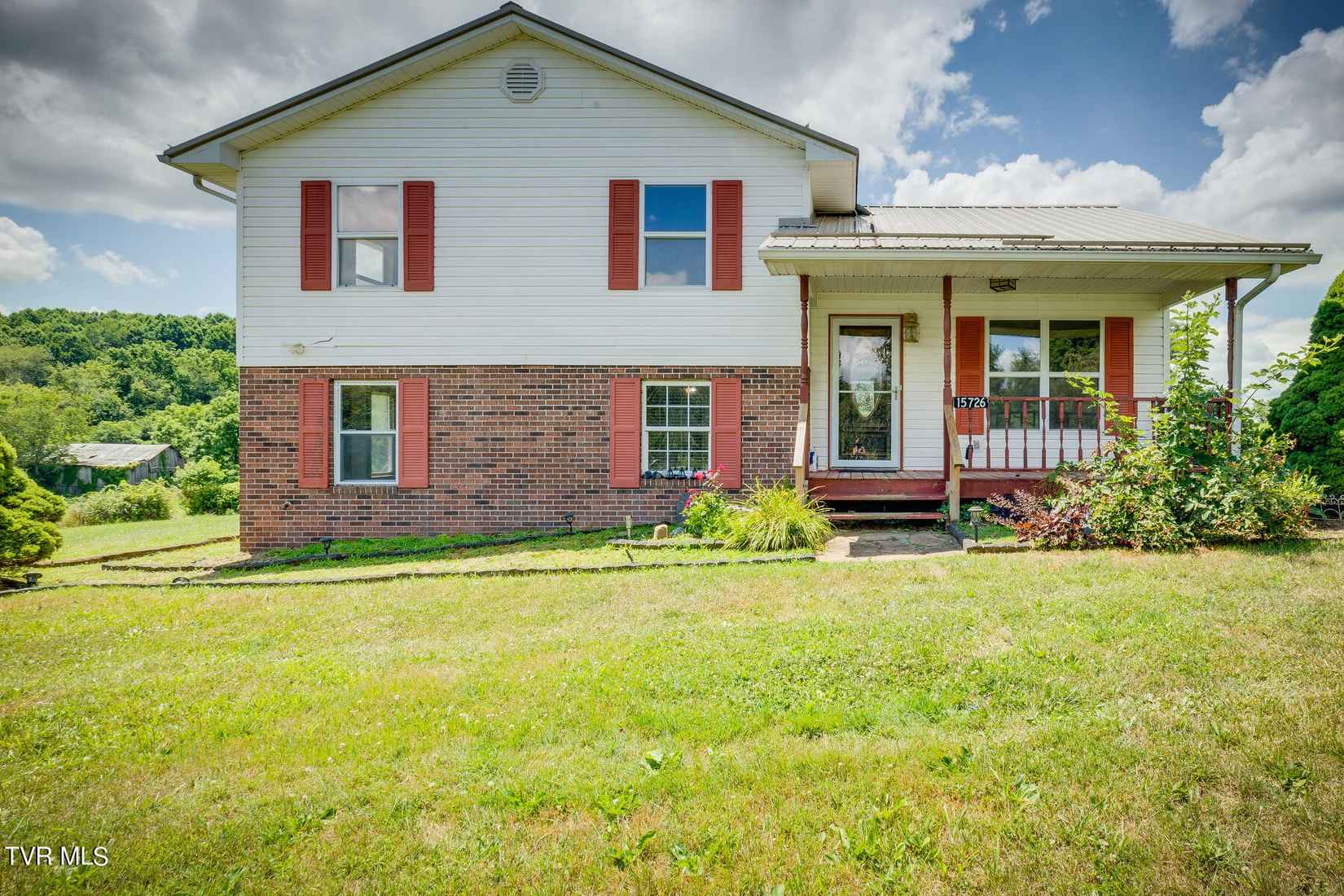 15726 Nickelsville Hwy  