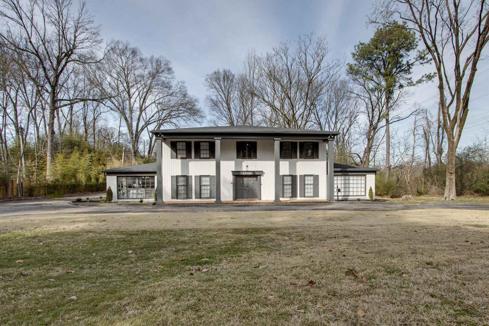 5740 SHADY Grv  