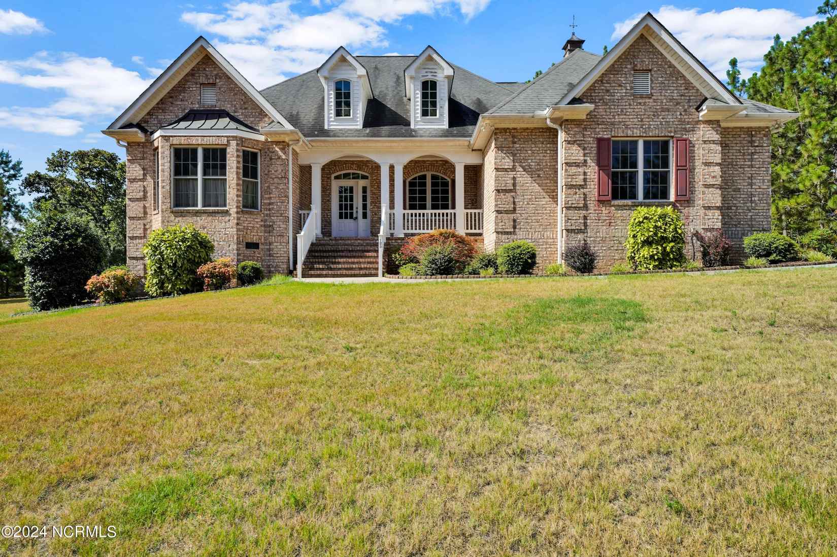 106 Sheroff Ln  