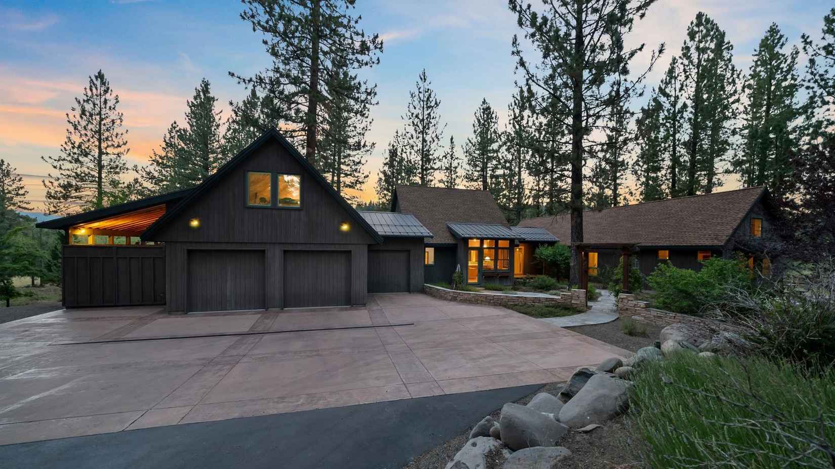 1091 Valley Rnch Dr  