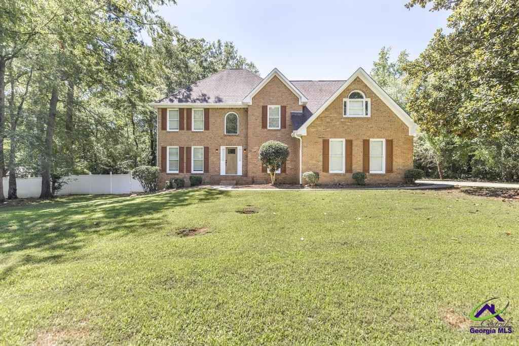 100 Bentwood Cir  
