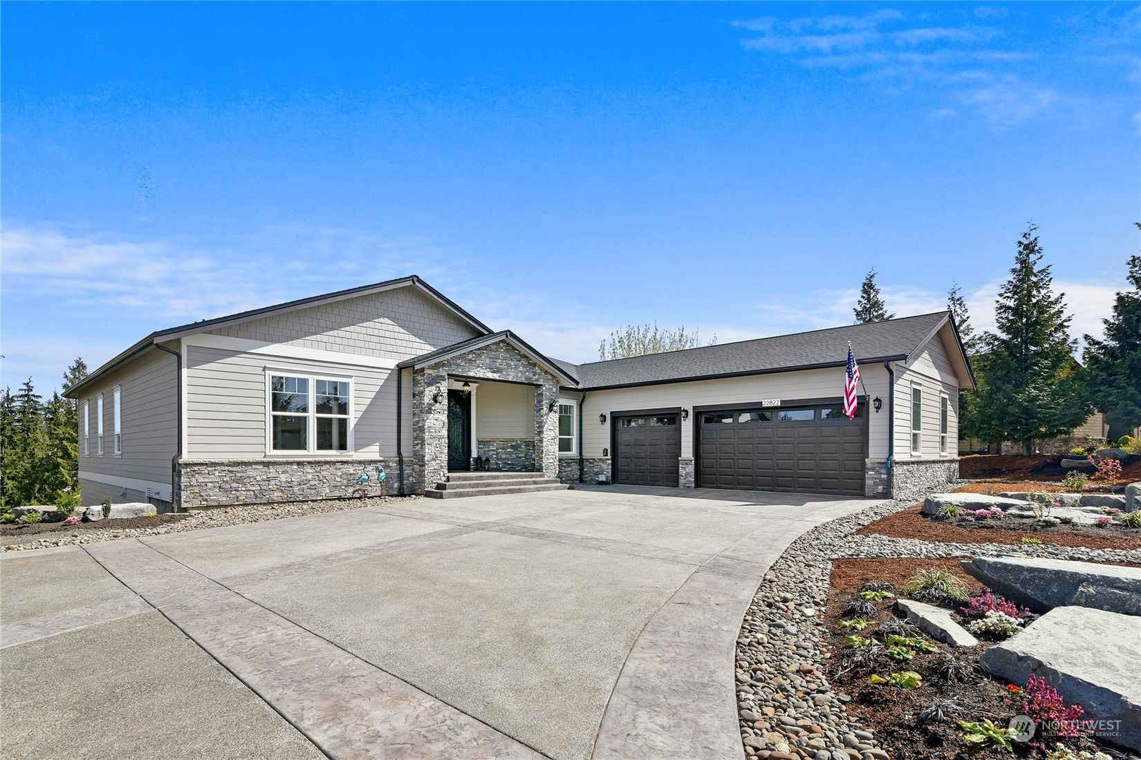 22822 Tranquility Pl NE  