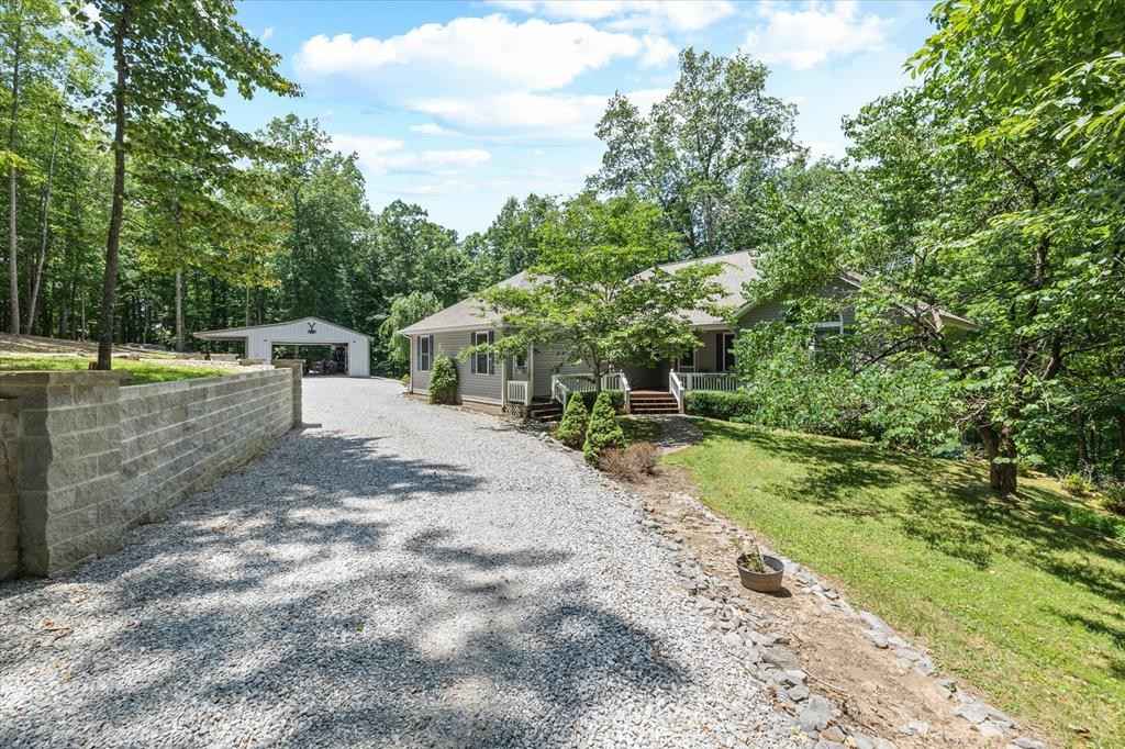 924 Crk Dr  