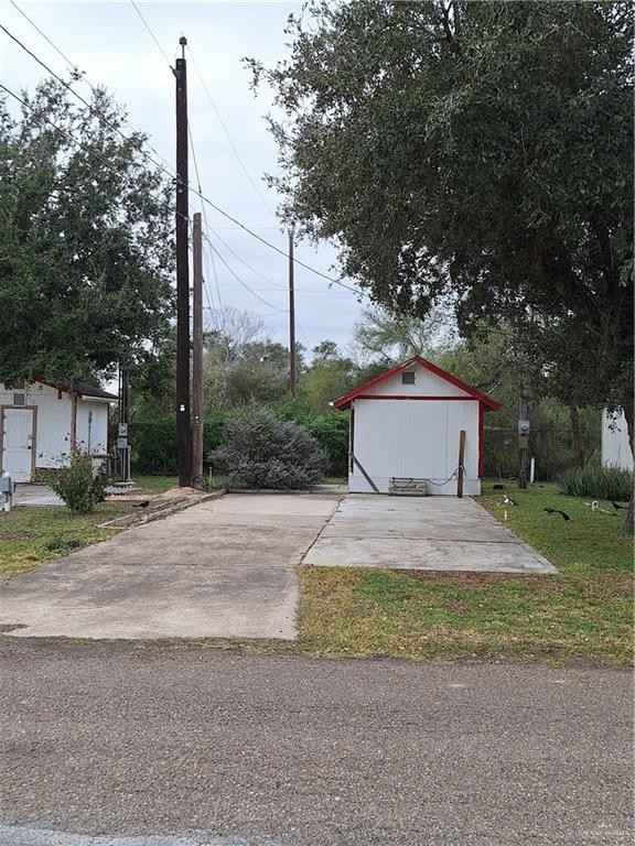 45 Lance Ln  