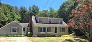 124 Grv St  