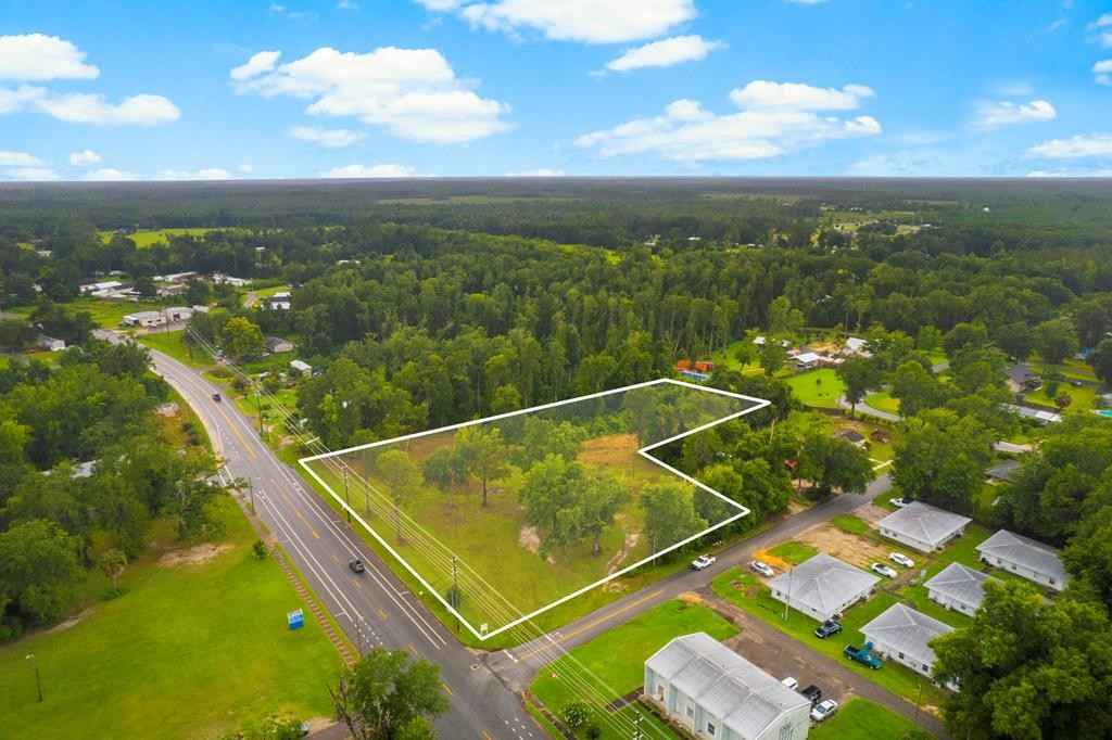1021 Hwy 71 S  