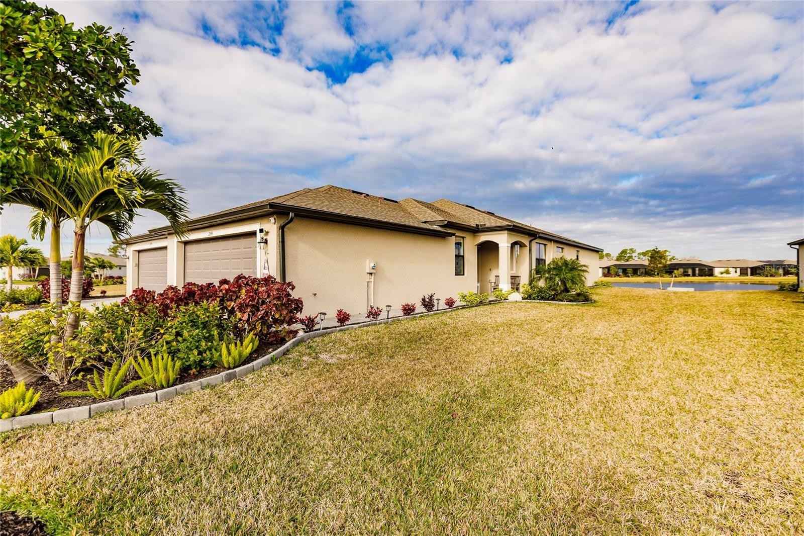 2145 BONITO Way  