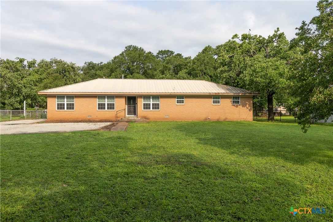 1083 TEXAS STATE Hwy 22  