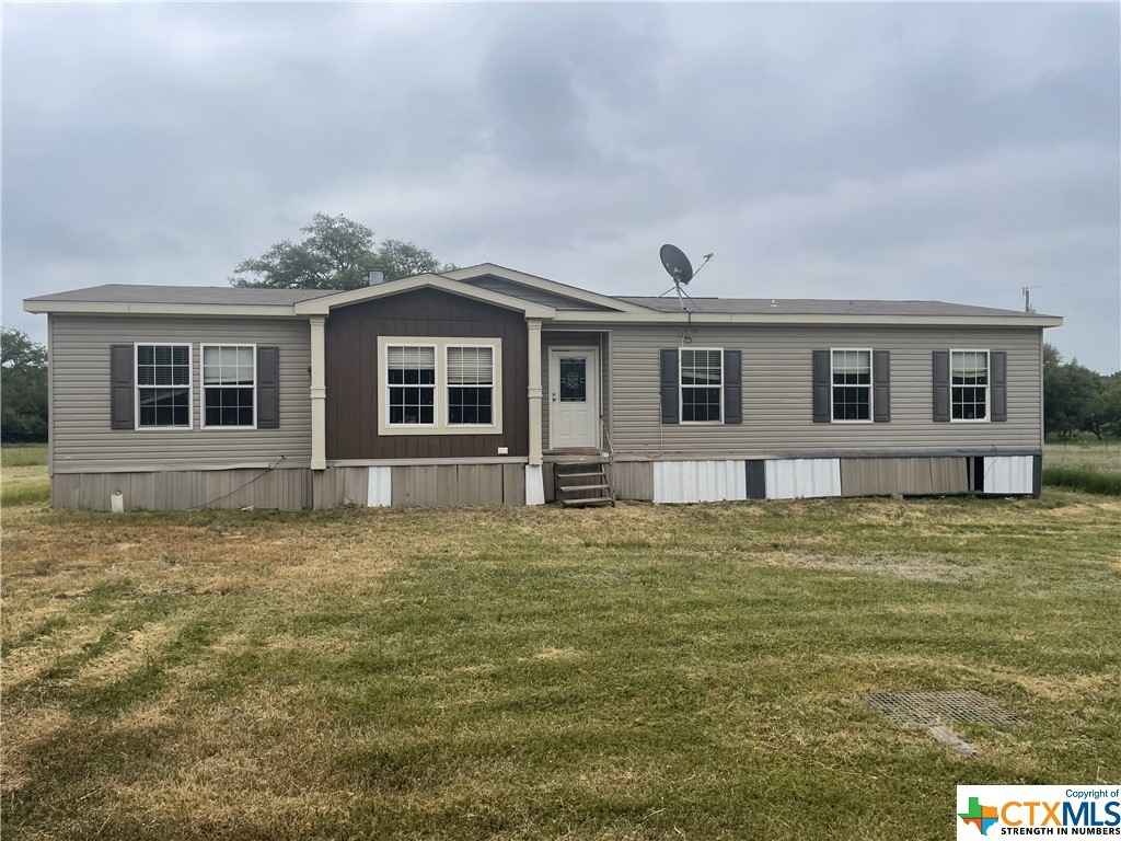 9464 Highway 84E Hwy  