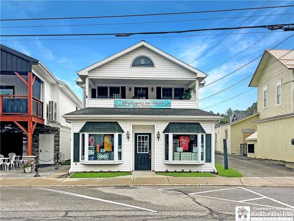 6 MAIN ST  