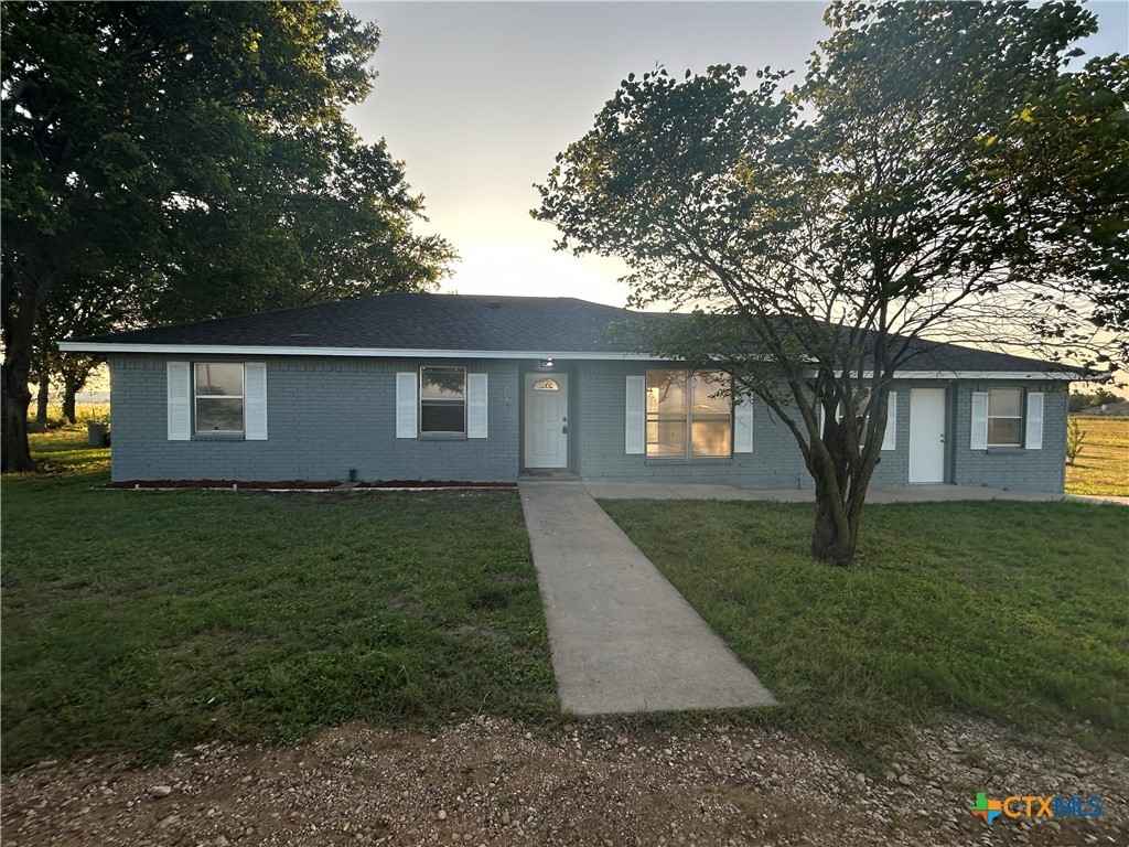 822 Lower Troy Rd  