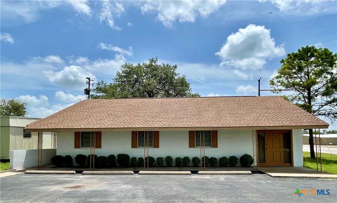 1042 U S Hwy 59 South  