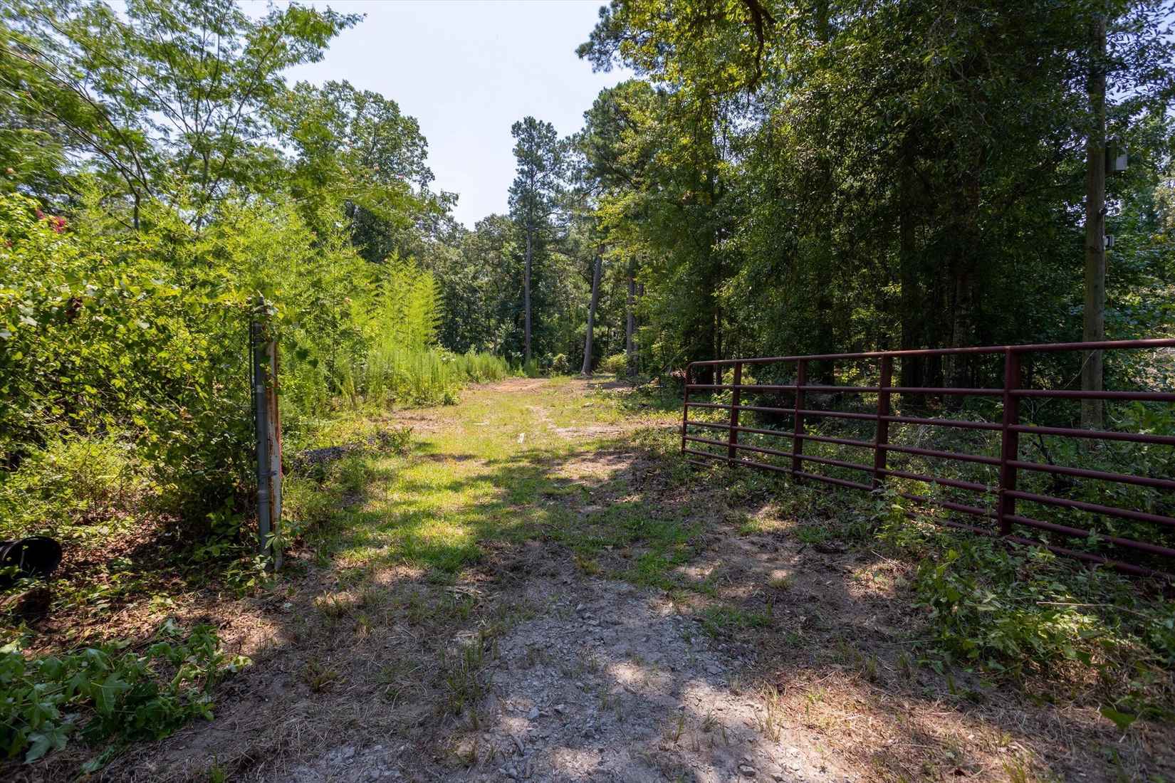 170 PRESSLEY Ln  