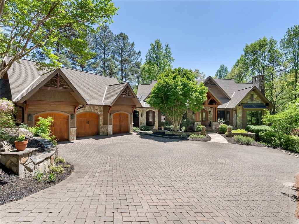 636 Pine Harbor Way  