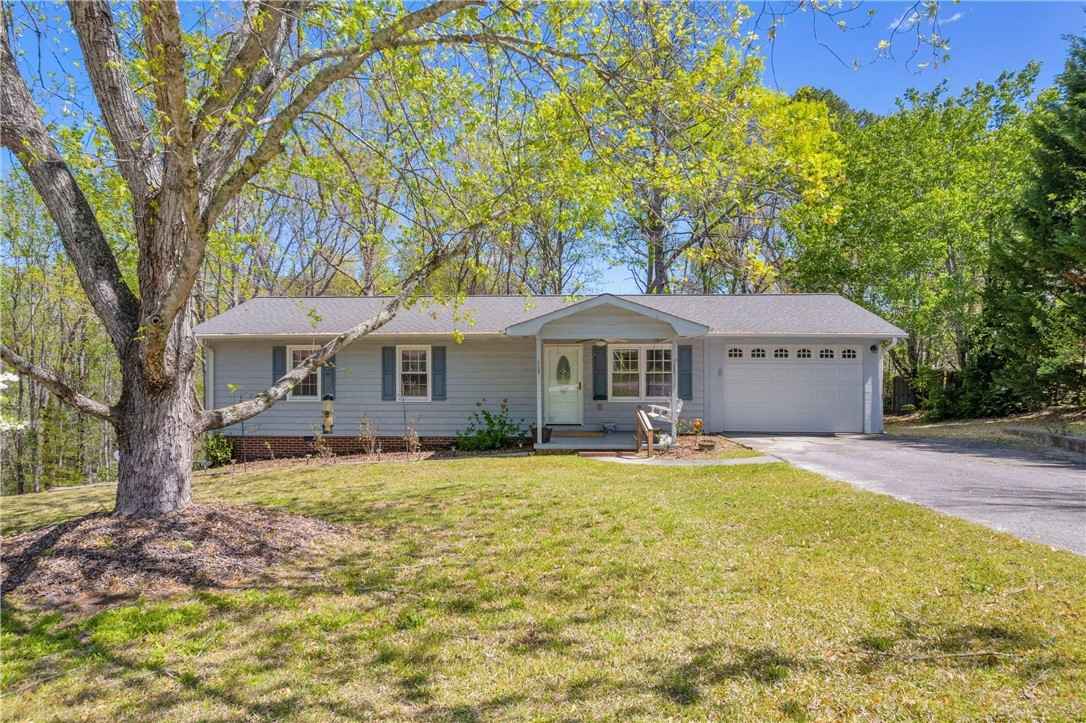 1008 Santee Rd  