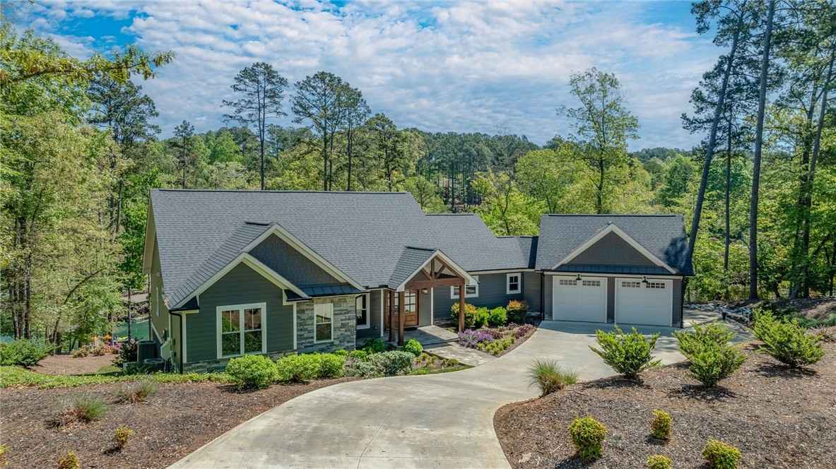 802 Clearlake Pointe  