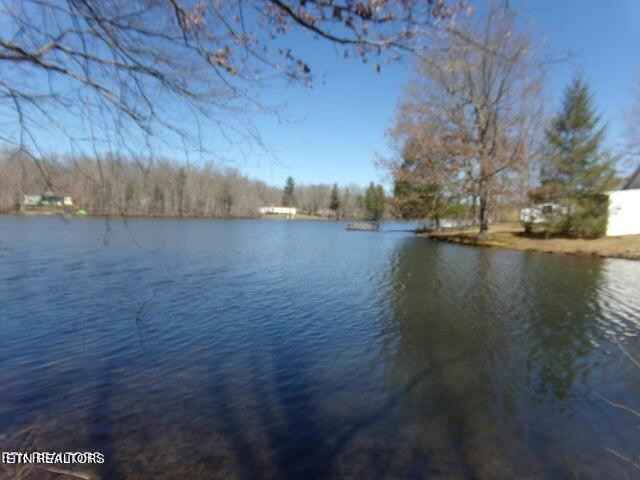137 Broken Arrow Dr  